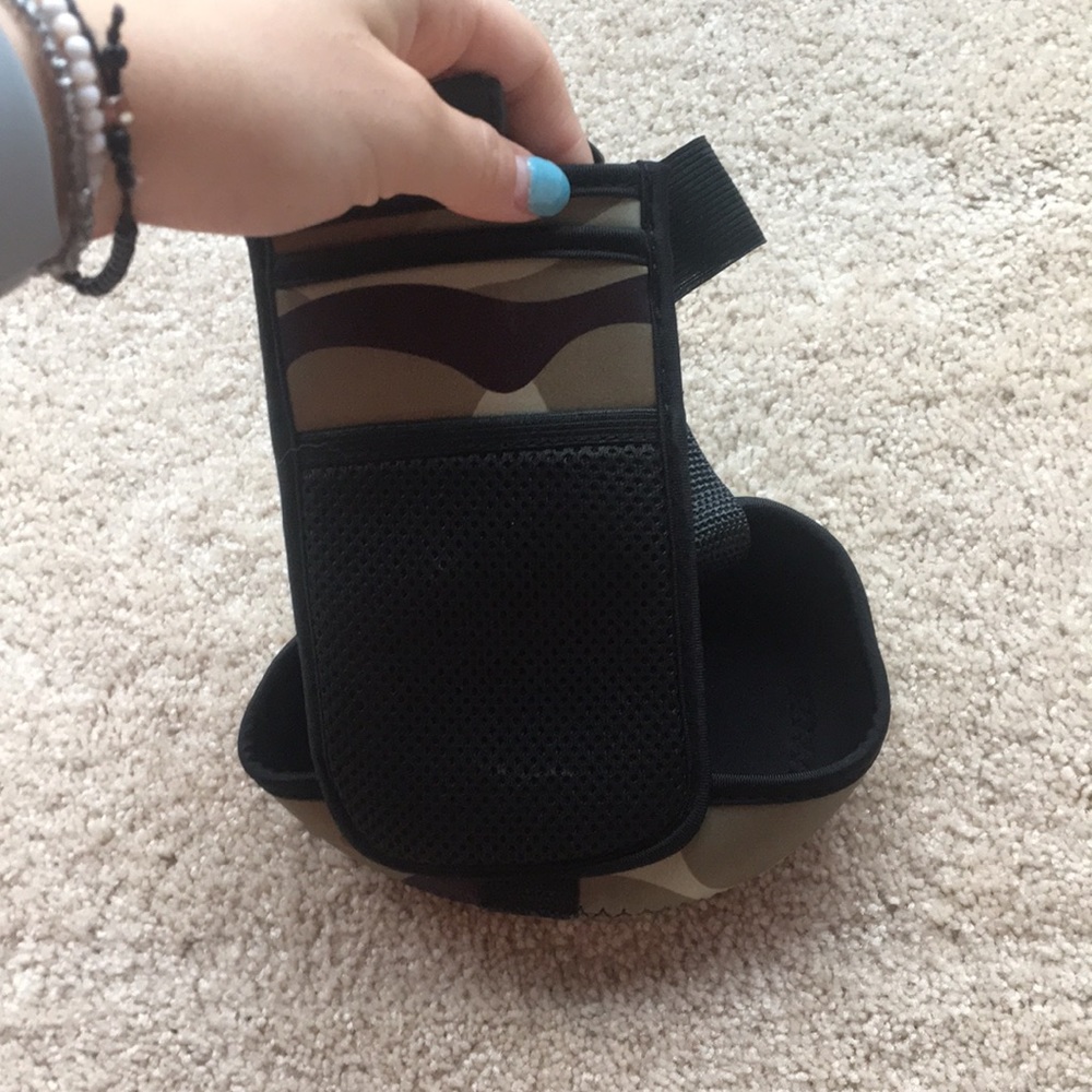 Hydro jug sleeve